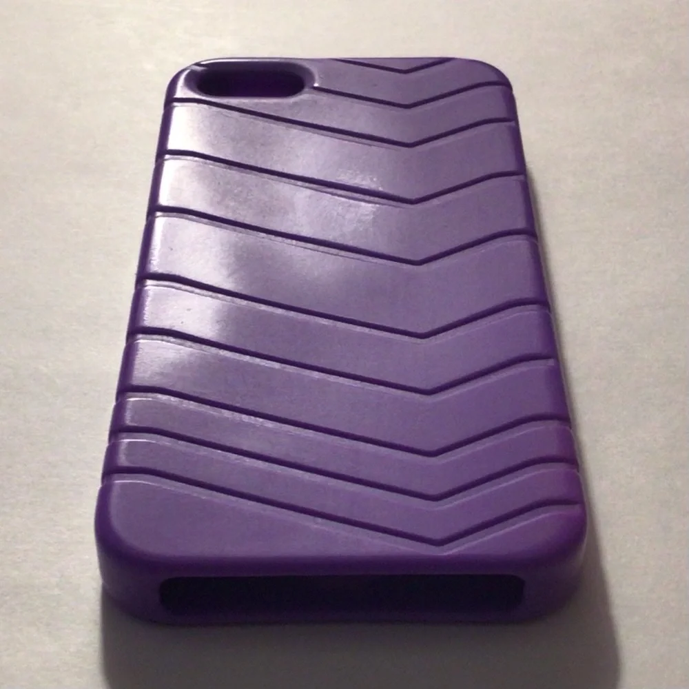 *10* iPhone 5s covers - various colors, designs and brands - Picture 6 of 16